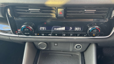 Nissan Qashqai 1.3 DiG-T MH 158 Premiere Edition 5dr Xtronic Petrol Hatchback